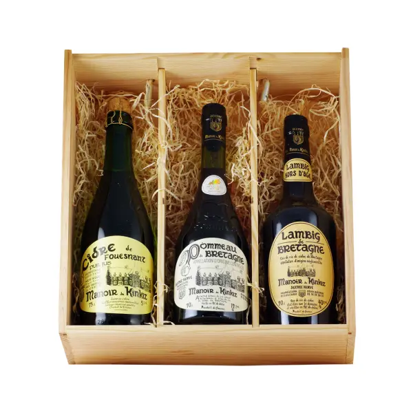 Coffret boite bois du Manoir du Kinkiz